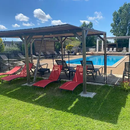Des Ponts D'arles Hotel 3*