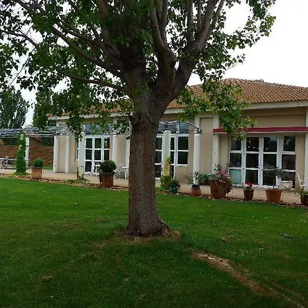 Hotel Des Ponts D'arles 3*