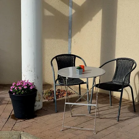 Hotel Des Ponts D'arles Arles